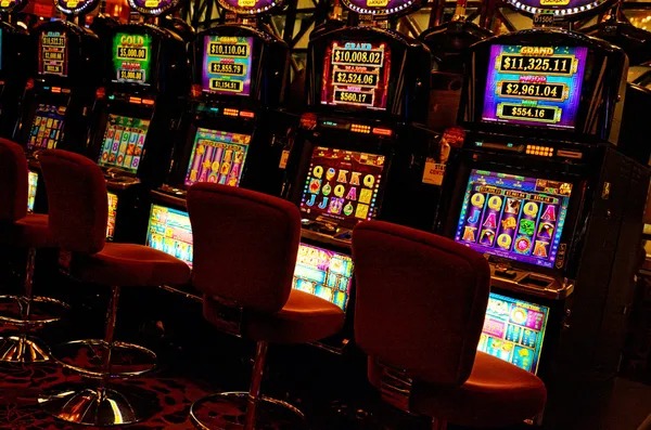 hk 4d mobile app interface showing live casino tables and sportsbook markets